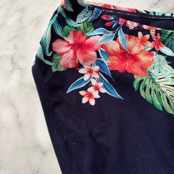 Tommy Bahama Nwt Island Cays Flora High Waist Textured Navy Swim Bikini Bottom M - Picture 4 of 4